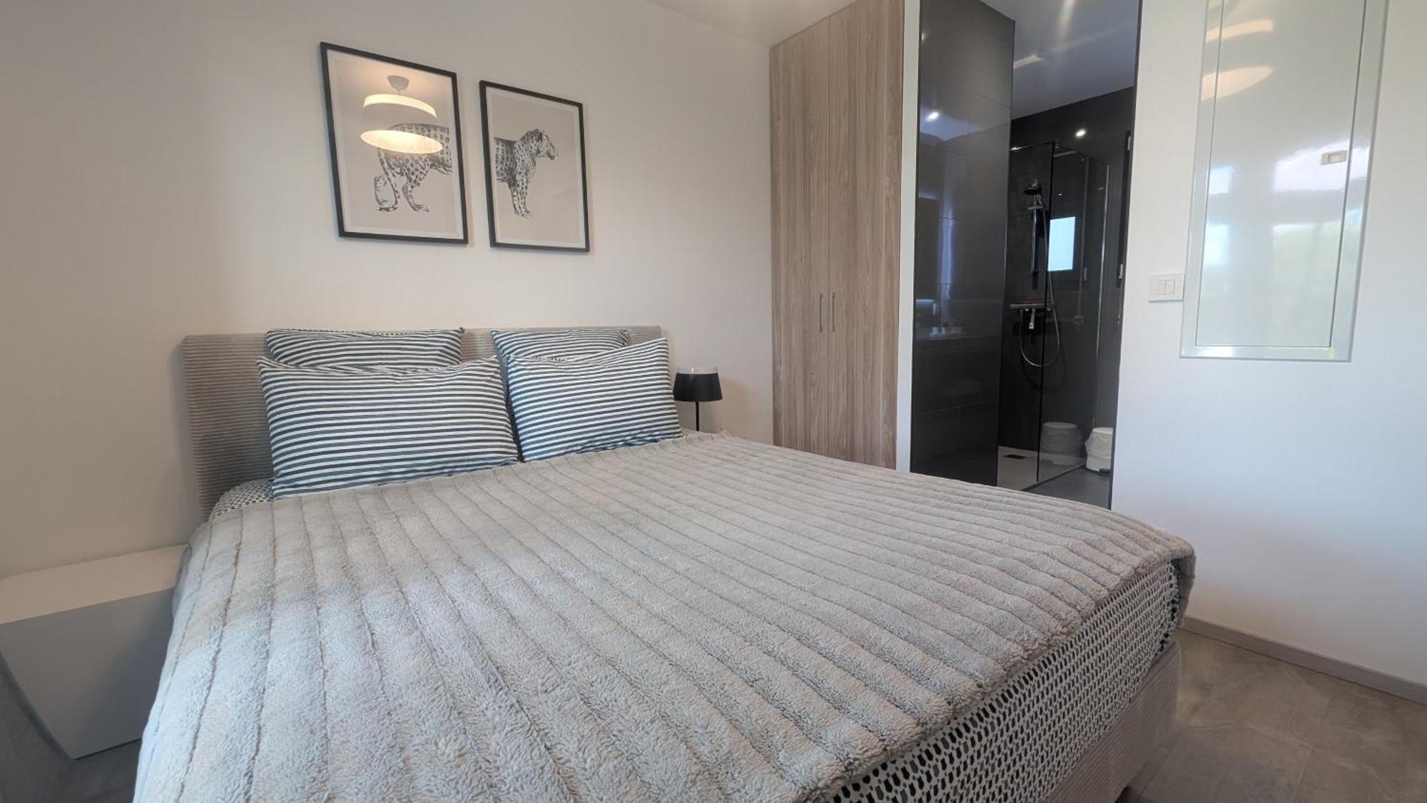 Appartement Luxe Avec Piscine Chauffee & Jacuzzi Prive - Cote D'Azur Roquefort Les Pins Ngoại thất bức ảnh